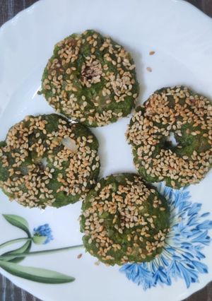 ग्रीन पीस टार्ट (green peas tart recipe in marathi) रेसिपी चे मुख्य फोटो 