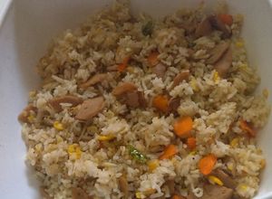 Foto resep Nasi Goreng Sambal Ijo (Toping Baso Sapi dan Teri Medan) Simple