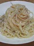 Spaghetti cu unt și parmezan