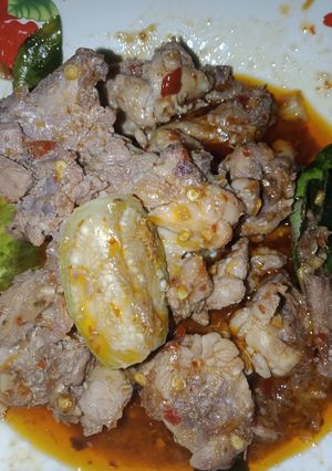 รูปของ โครงไก่ผัดพริกแกง