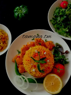 عکسی از دستور دمی گوجه با مرغ