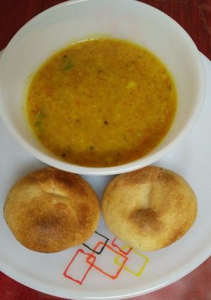 A picture of Dal Baati.