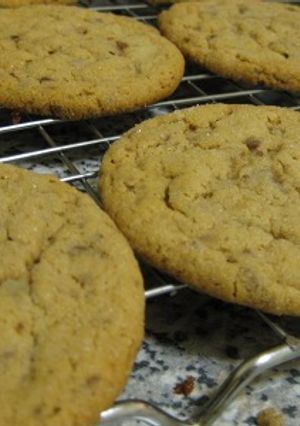 A picture of Peanut Butter Chocolate Toffee Cookies.