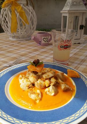 Foto di Pollo all'arancia su crema di carote