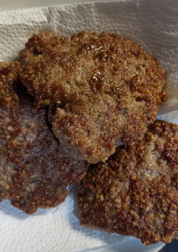 Una foto de Hamburguesas de carne picada y avena