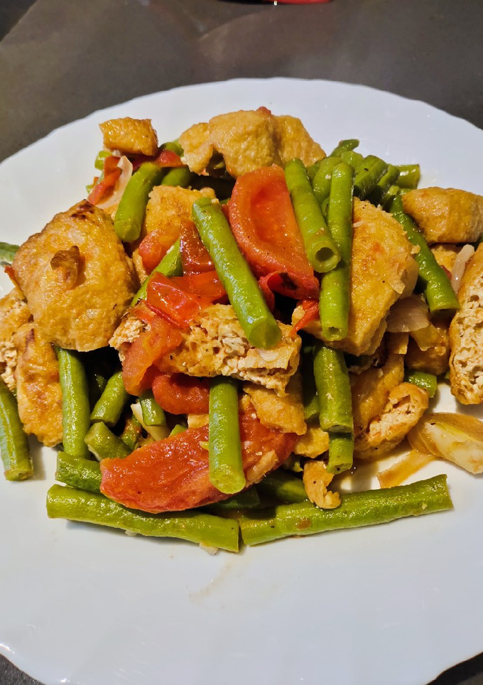 A picture of Sauteed String Beans.