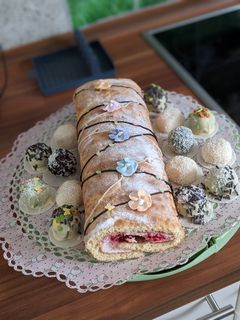 Himbeer-Biskuitroulade Rezepthauptbild