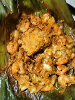 পেঁয়াজ চিংড়ি পাতুরি(peyaj chingri paturi recipe in Bengali) রেসিপির প্রধান ছবি