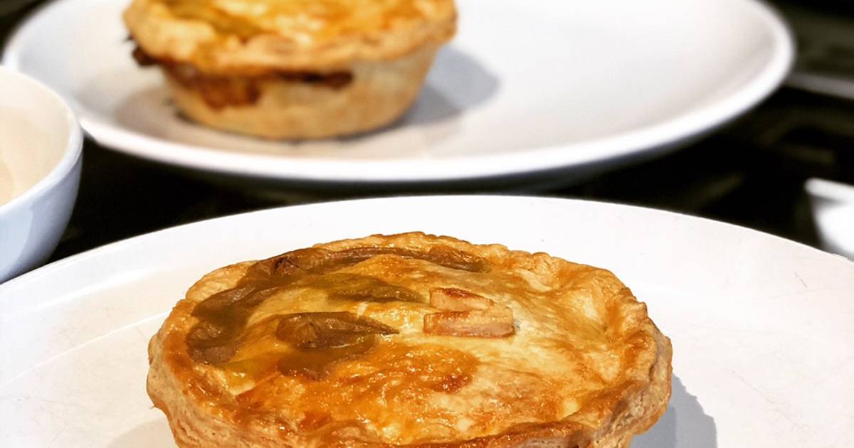 Vegetarian Curry Pies Recipe by Jodie Mann Cookpad
