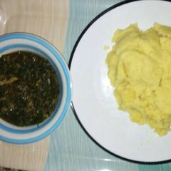 A picture of Affang soup and tuwo(swallow).