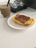 Tostado de huevo + queso