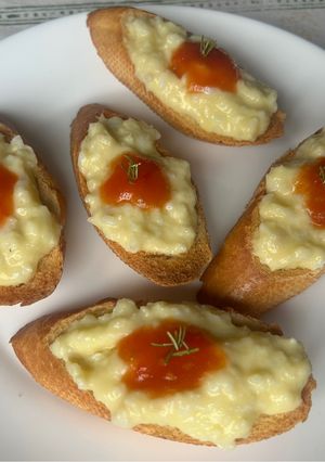 Foto principal de Torradeta de brandada de bacallà amb melmelada de tomàquet 🍅🐟🌱🧄