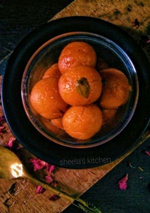 রাঙা আলুর পান্তুয়া (raanga aloor pantua recipe in Bengali) রেসিপির প্রধান ছবি