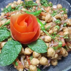 A picture of Jhatpat Chana Chaat !.