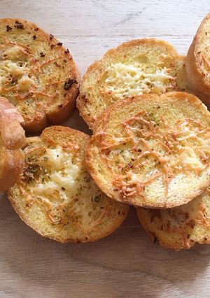 Foto resep Cheese garlic bread
