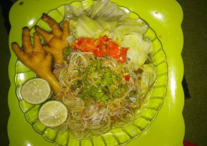 Soto ceker ayam