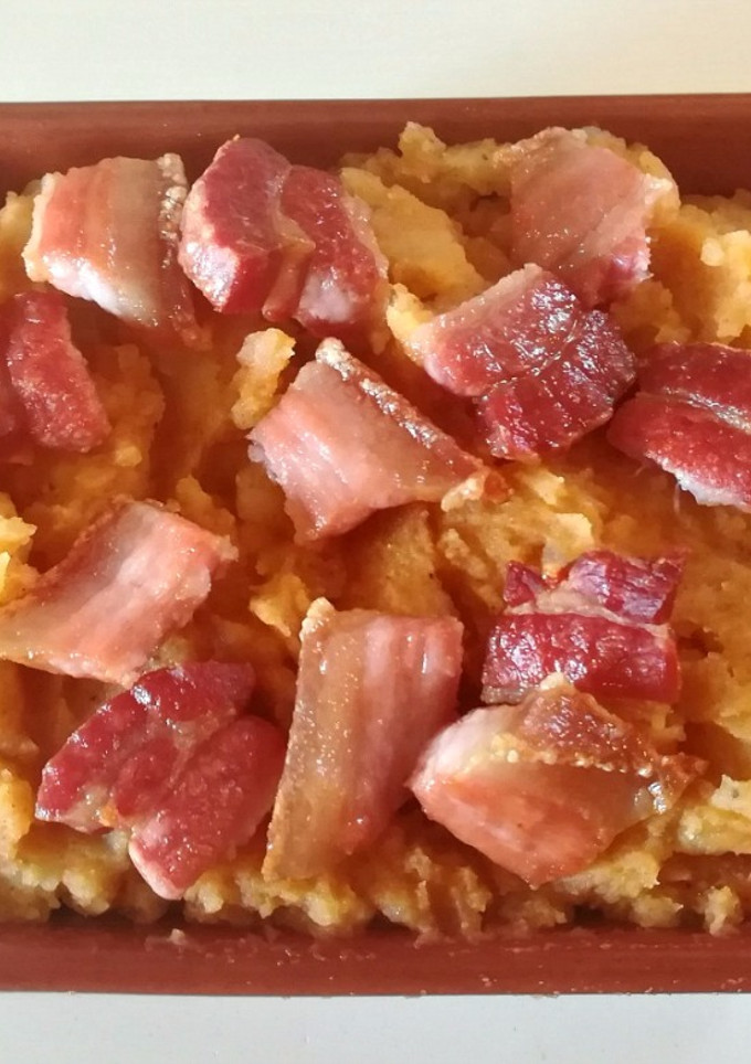 Una foto de Patatas revolconas