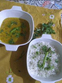 દાળ ફ્રાય એન્ડ જીરા રાઇસ (dal fry and jira rice recipe in gujara રેસીપી મુખ્ય ફોટો
