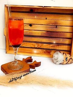 عکسی از دستور شربت زرشک با عطر گلاب و تخم شربتی🍷