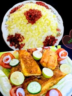 عکسی از دستور چلو زرشک زعفرانی با ماهی