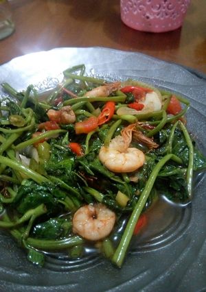 Foto resep Tumis kangkung udang #BikinRamadhanBerkesan