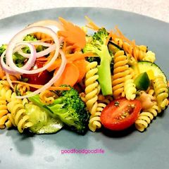 A picture of Cold Pasta salad... #saladcontest.
