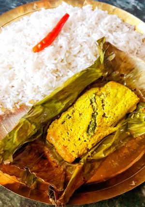 রুই মাছের পাতুরি রেসিপির প্রধান ছবি