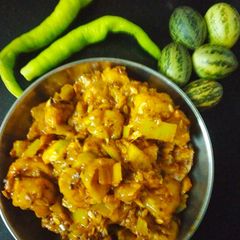 Kachre Mirchi ki sabji A picture of Kachre Mirchi ki sabji.
