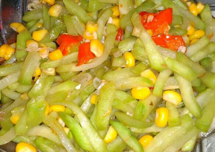 Cara mudah Menyiapkan Tumis labu siam + jagung manis Anti Gagal