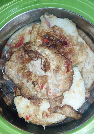A picture of Fried doya and egg.