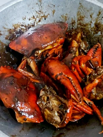 Cara Mudah Menyiapkan Resep Kepiting Saus Lada Hitam yang Uenak Anti Ribet, Mantap Sekali
