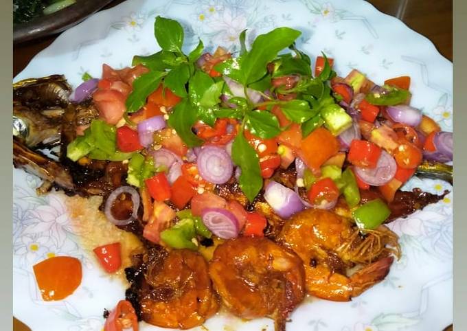 Bagaimana Membuat Sambal Dabu Dabu yang Bikin Ngiler