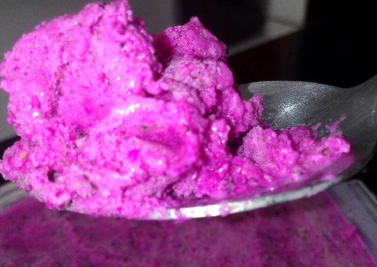 Bagaimana Menyiapkan es krim buah naga paling gampang Anti Gagal