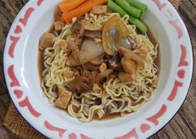 Resep Mie Ayam Jamur Lada Hitam Oleh Devalesha Kitchen Cookpad