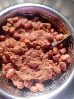 சோயாபீன்ஸ் கிரேவி(soya beans gravy recipe in tamil) செய்முறை முக்கிய புகைப்படம்