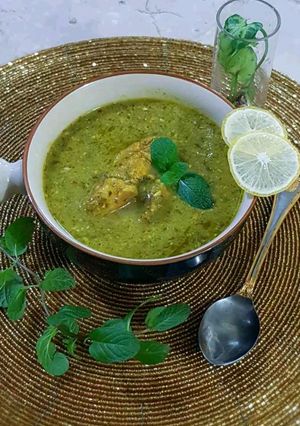 A picture of Green Chicken.