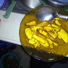 Fried sweet potatoes A picture of Fried sweet potatoes.