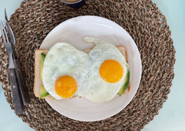 Avocado Toast Pan Tostado Con Aguacate Y Huevo Receta De Sommelier Del Asado Cookpad