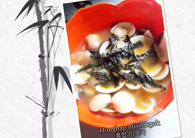 Resep Sup kerang rumput laut (korea) Honghap miyeokguk 홍합 미역국 yang Sempurna