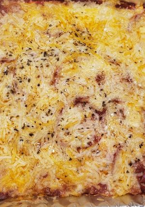 A picture of Baked Pepperoni Dip.
