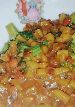Foto resep Kornet Kentang Brokoli saos mentega