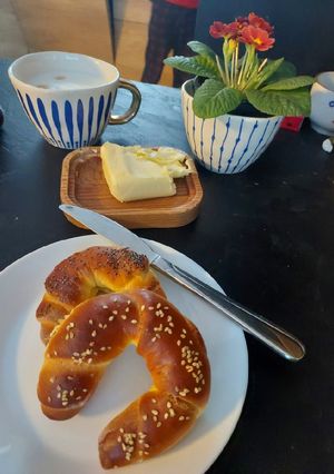 Zdjęcie przepisu Rogaliki śniadaniowe.
