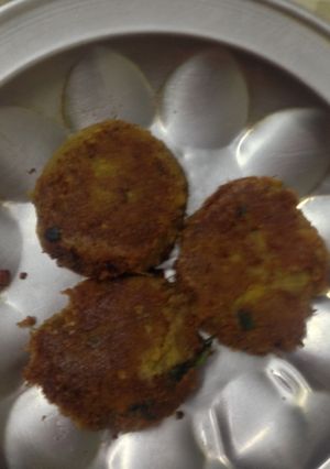 A picture of Shami kabab.