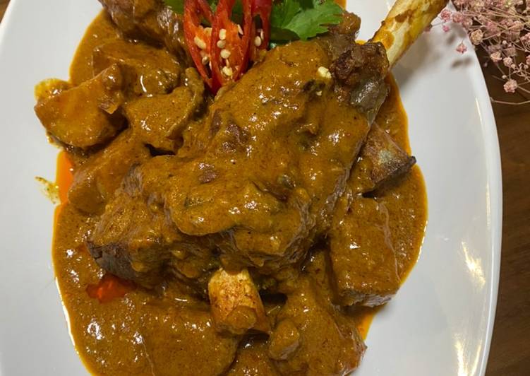 Langkah Mudah untuk Menyiapkan Massaman lamb shank curry (Thai fushion), Lezat Sekali