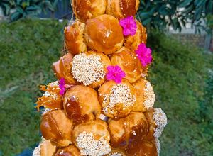 Una foto de Profiteroles de café (Croquembouche) ✨