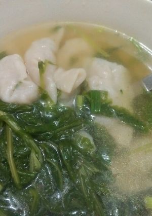 Hình của món Canh sủi cảo dễ làm nhất.