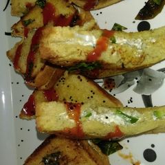 A picture of Coconut Curd sandwiches.