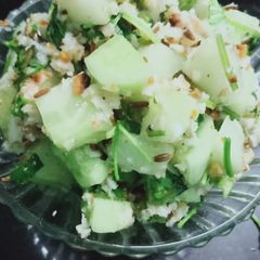A picture of Khamang kakdi (cucumber).
