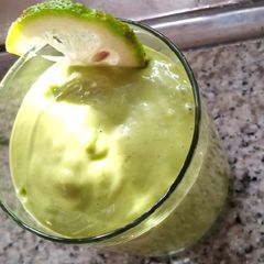 Green smoothie A picture of Green smoothie.