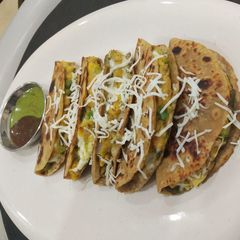 A picture of Desi Tacos.